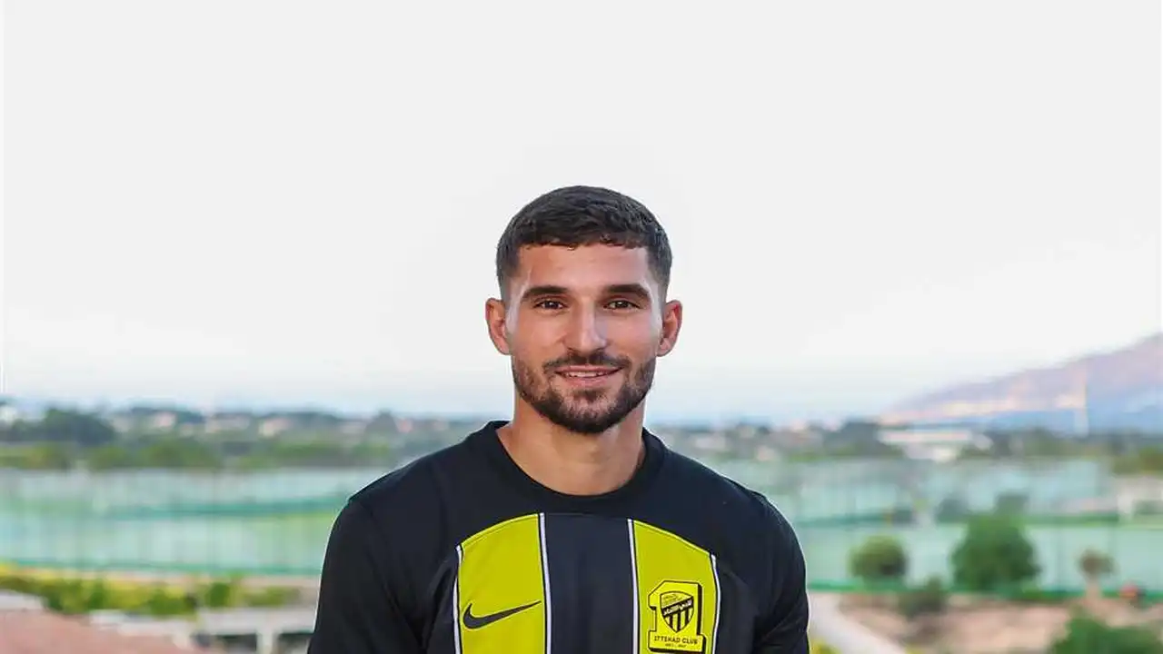 عودة عوار.. اتحاد جدة يستعد للقاء التعاون في الجولة 12